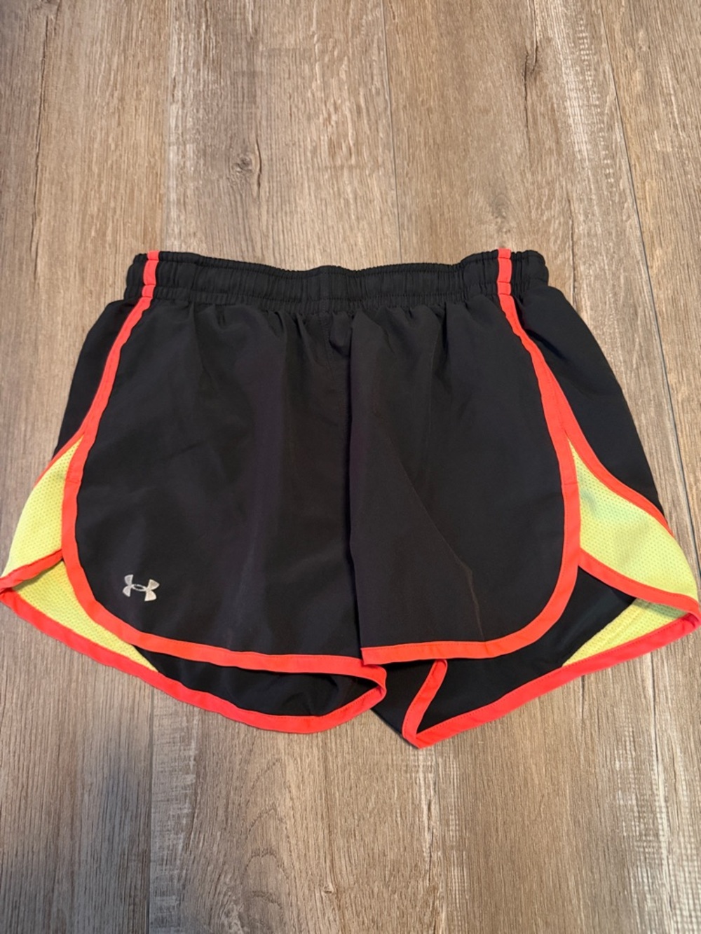 Under Armour semi Fitted Heat Gear Women's Black Running Shorts with Neon Trim